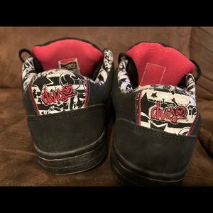 DVS skater shoes